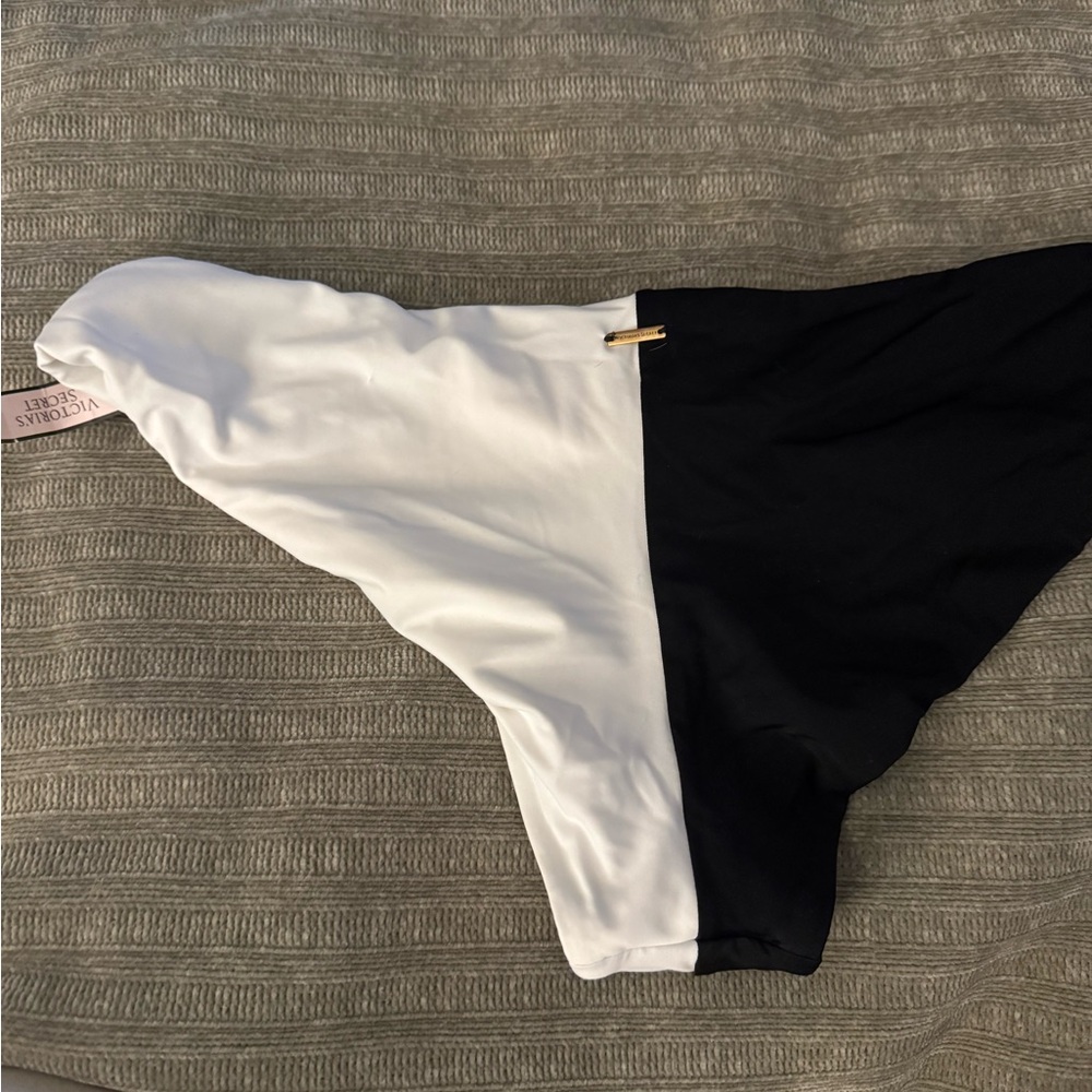Victoria's Secret Black and White Bikini Bottom